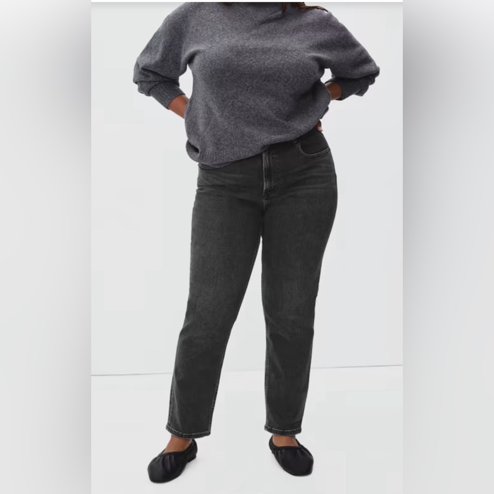 Everlane The Curvy Cheeky Jeans Size 31 Regular - Washed Coal Black - Organic